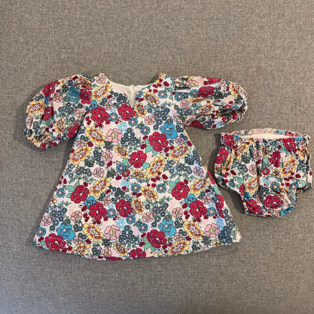 Something Navy floral dress with matching bloomers, size 6 months